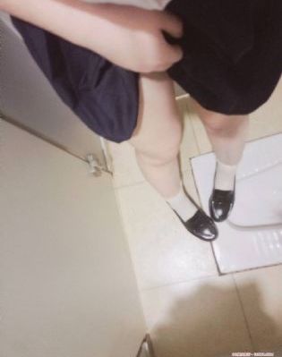情不自禁电视剧_1080高清迅雷在线观看