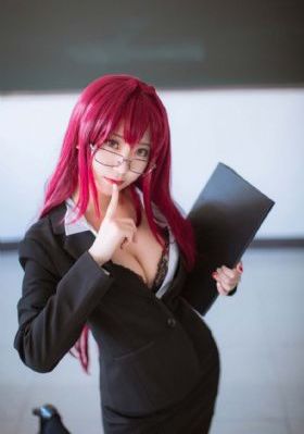 女大学生的家政保姆初体验_BD韩语免费在线播放